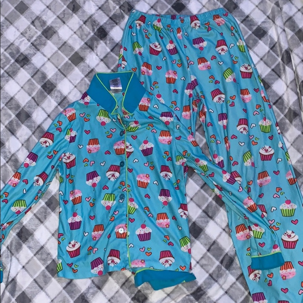 Cupcake two piece pajama set